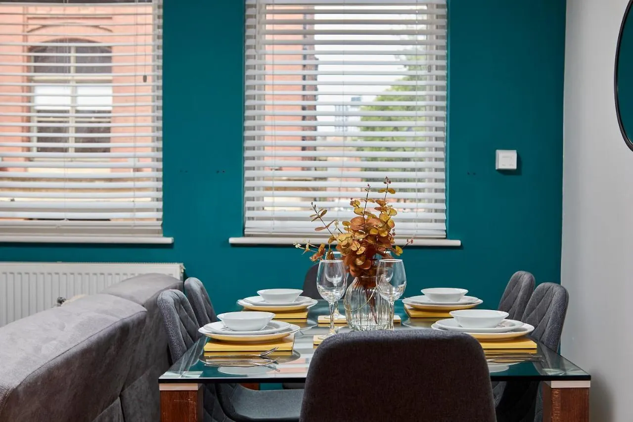 Apartament Spacious City Centre 3 Bedroom, 3 Bathroom Leeds